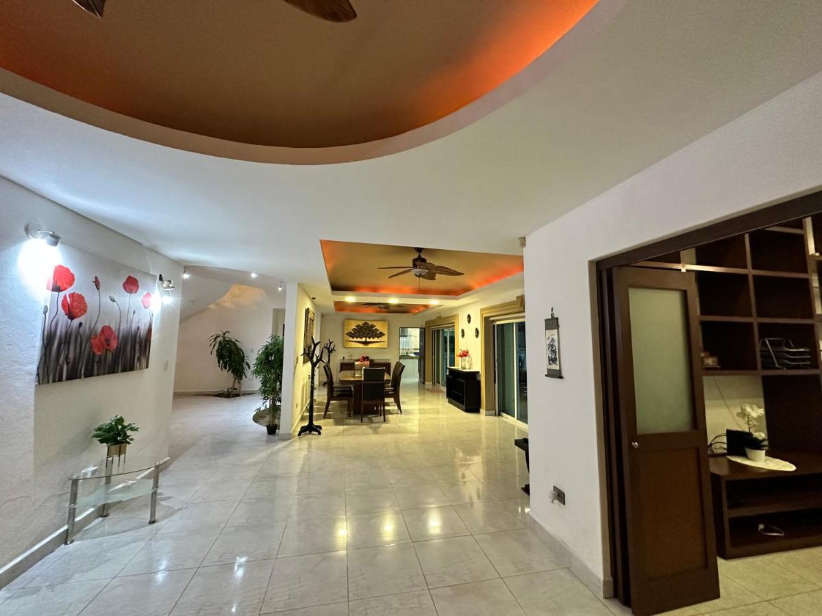 Casa Sasha'S Mini Palace Cancun Exterior photo